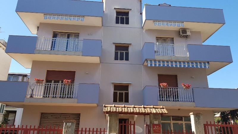 B&B Mimosa Giardini Naxos Exterior photo