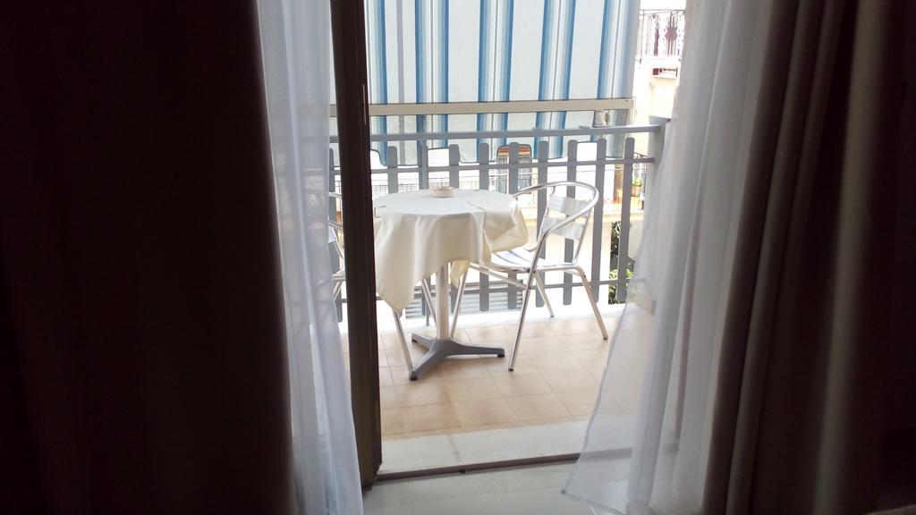 B&B Mimosa Giardini Naxos Exterior photo