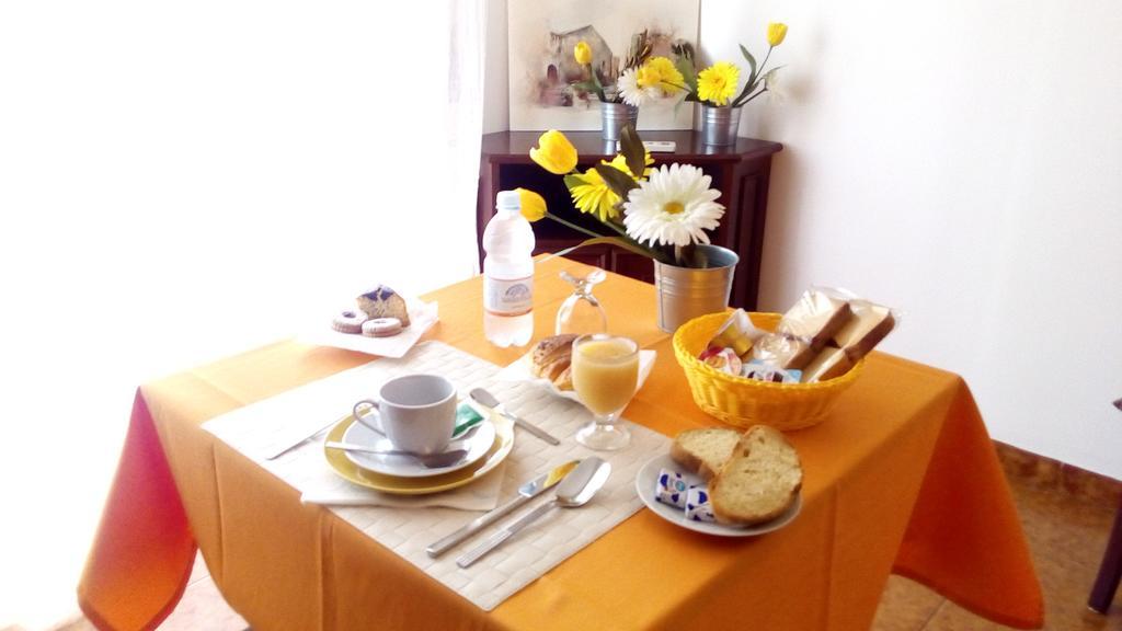 B&B Mimosa Giardini Naxos Exterior photo