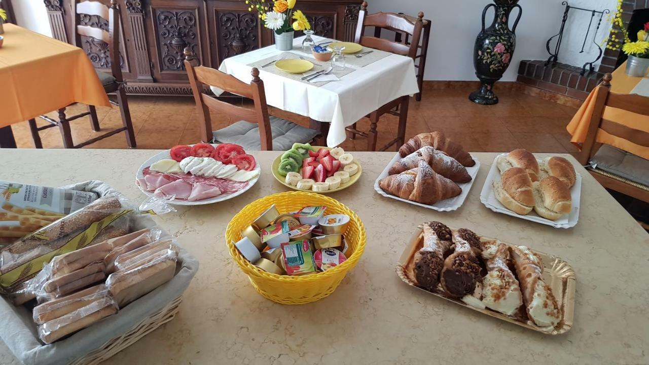 B&B Mimosa Giardini Naxos Exterior photo